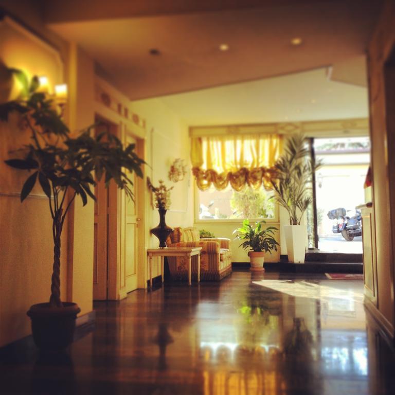 Quadrifoglio Eur Hotel Rom